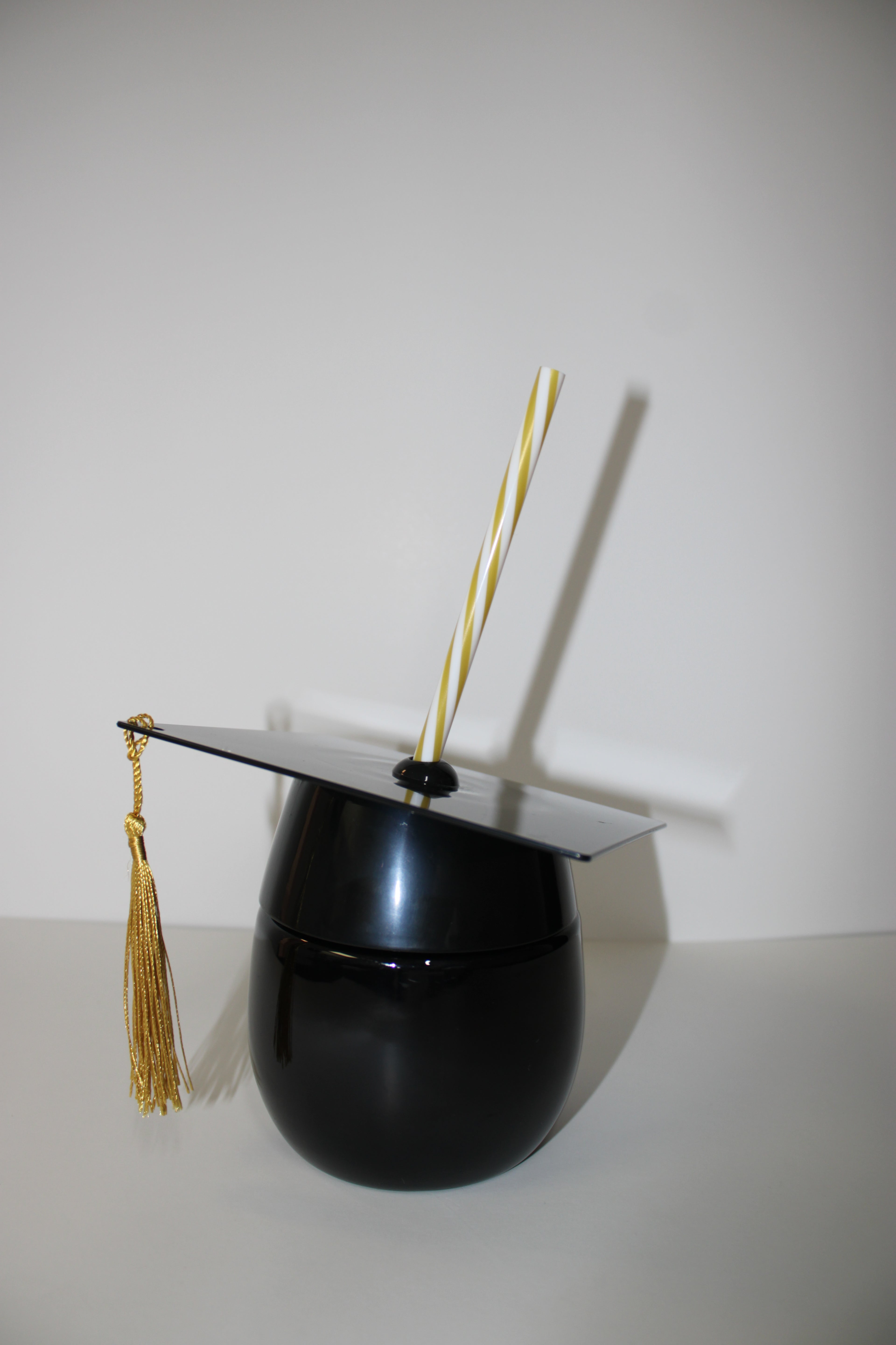 Grad Standard Basket